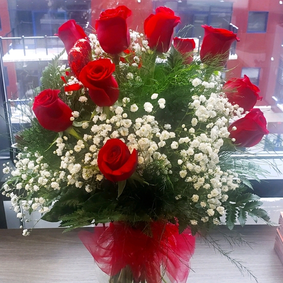 Meet your Posher, Stephanie - Picture 1 of 1